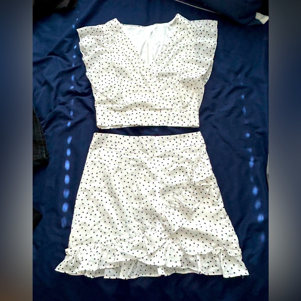 2-piece Polka Dot skirt and top set